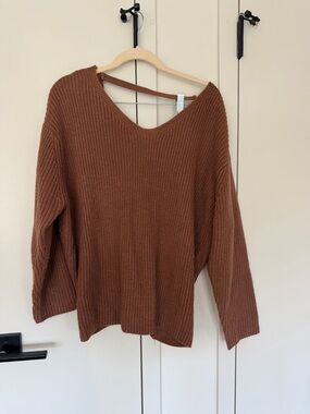 Vici Rust Brown V-Neck Knit Sweater